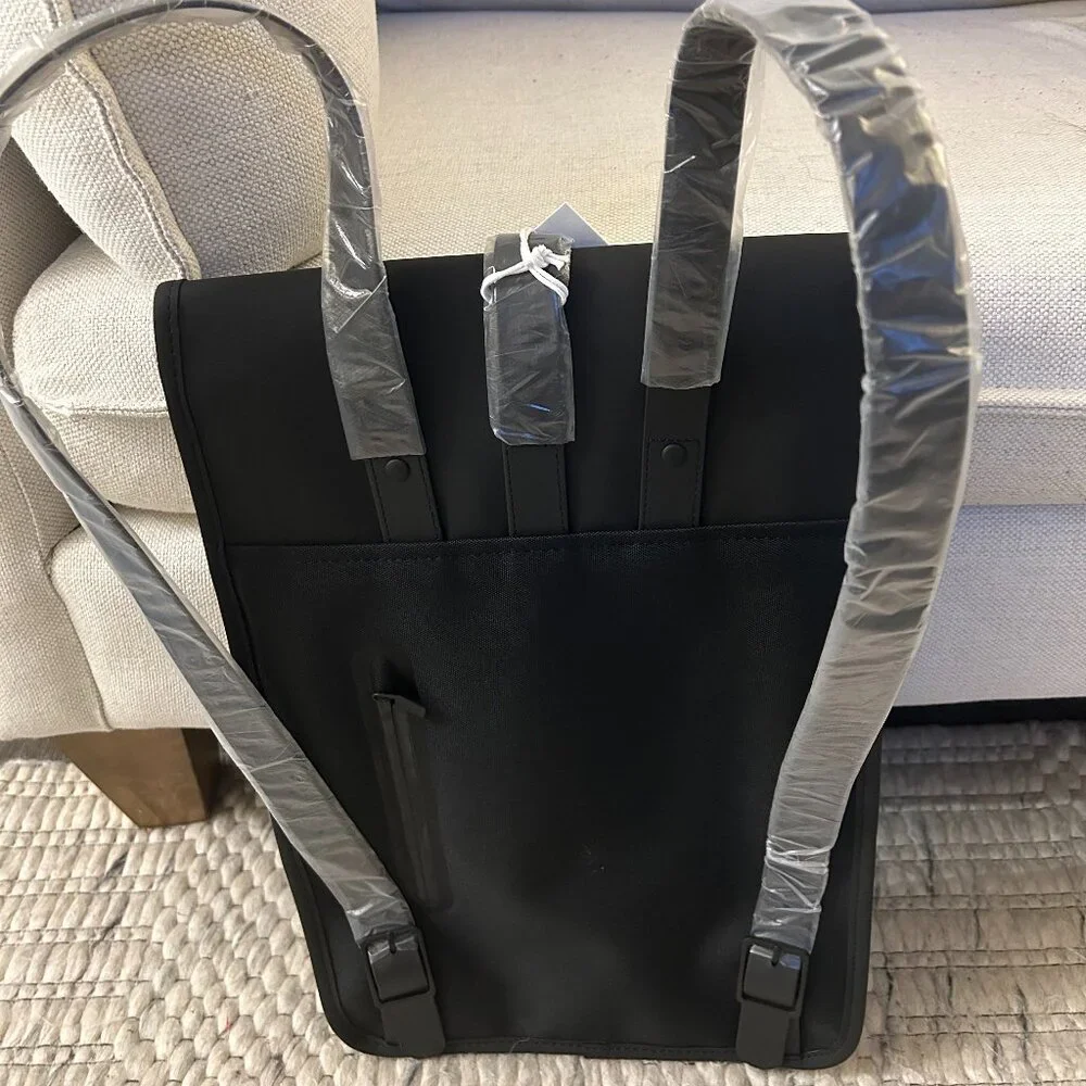 *BRAND NEW* Rains Backpack 9L - Picture 2 of 2